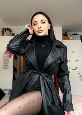 Проститутка Дана