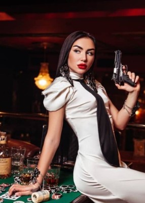 Проститутка АДРИАНА